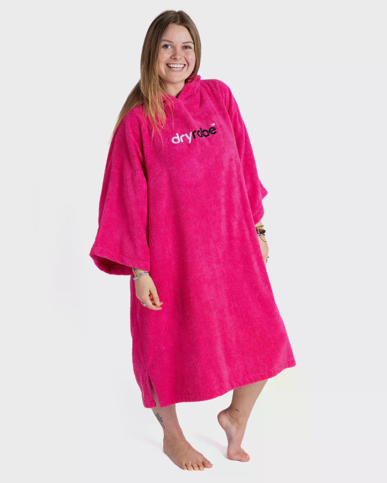 DRYROBE Handtuchmantel Bio-Baumwolle Pink M unisex Towel Robe Beach Poncho 100% Bio-Baumwolle