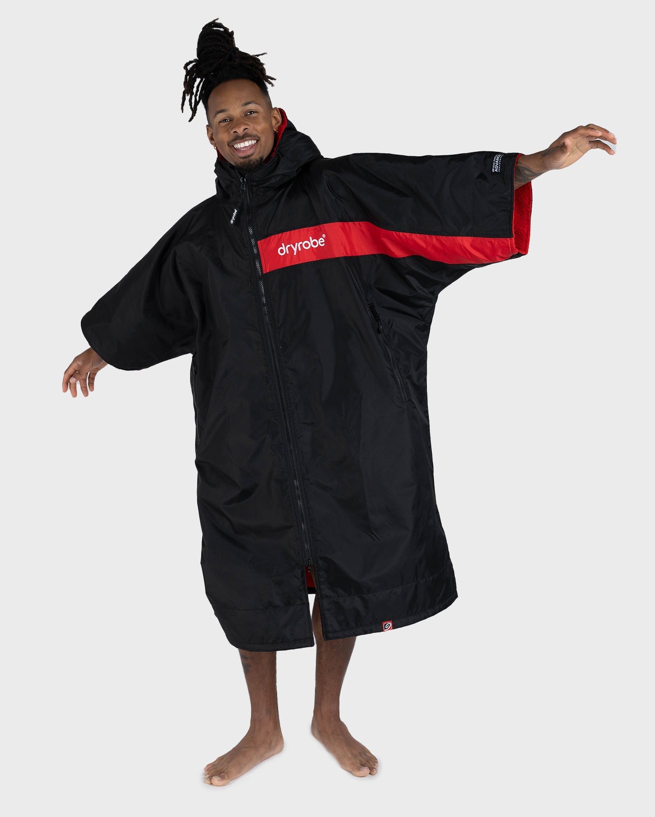 DRYROBE Advance Short Sleeve Schwarz Rot M unisex wetterfester Kurzarm Outdoor-Umkleidemantel