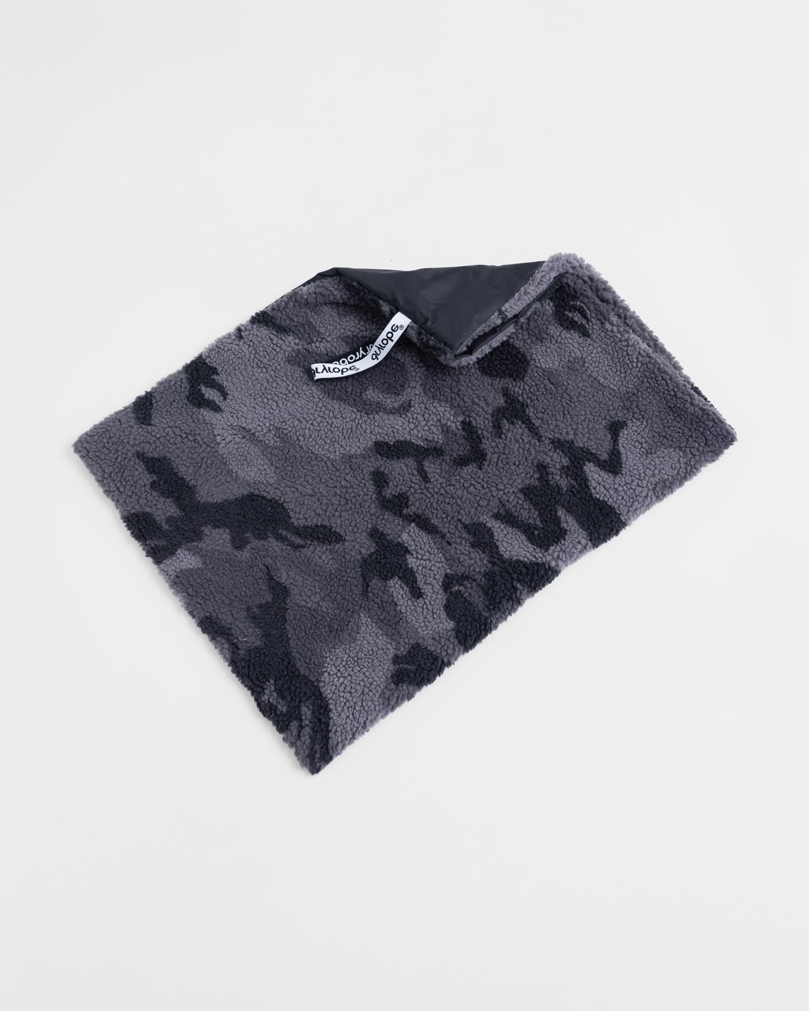 DRYROBE Kissenbezug Schwarz Camo