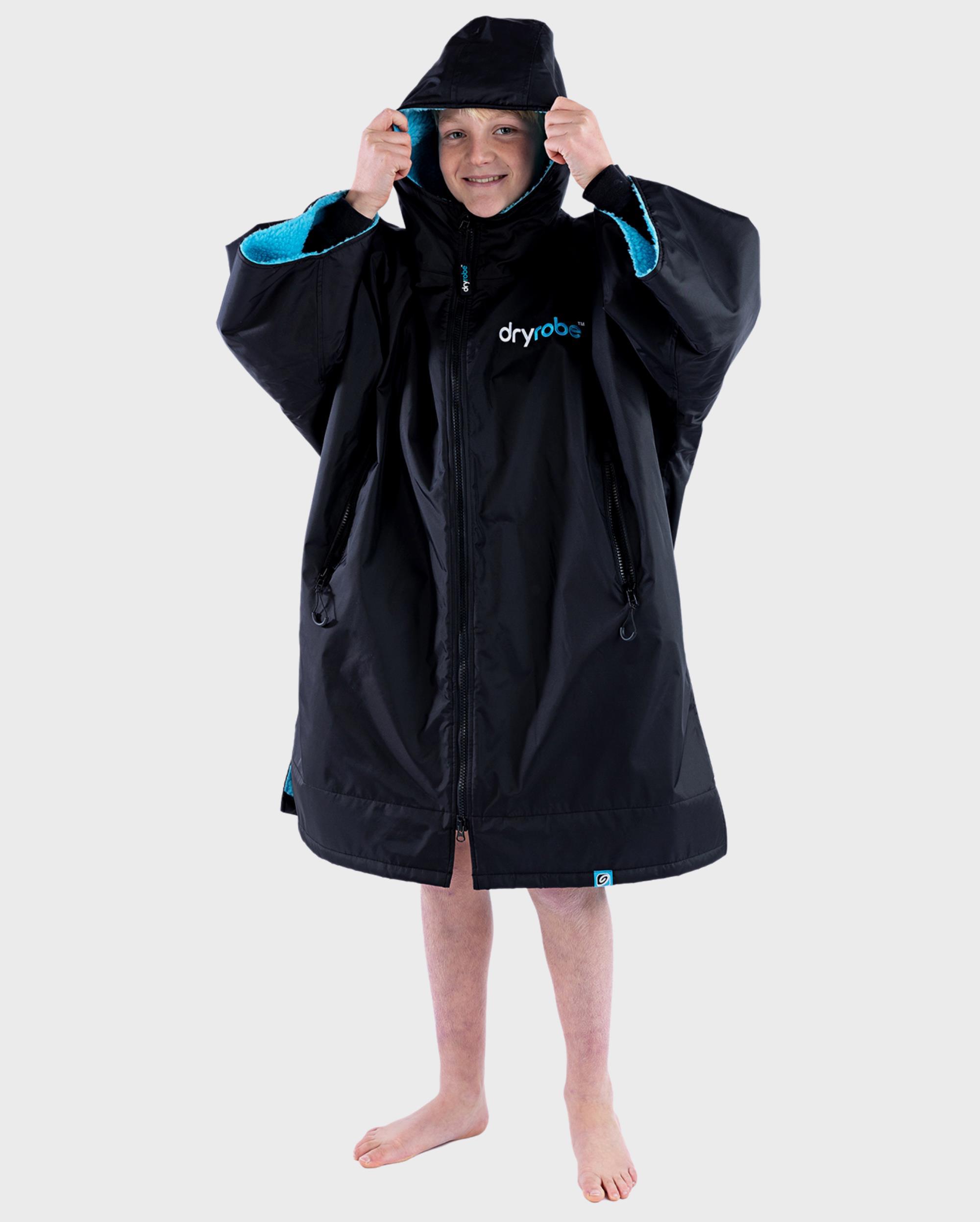 DRYROBE Advance Short Sleeve KIDS Schwarz Blau 5-9 wasserdichter unisex Outdoor-Umkleidemantel